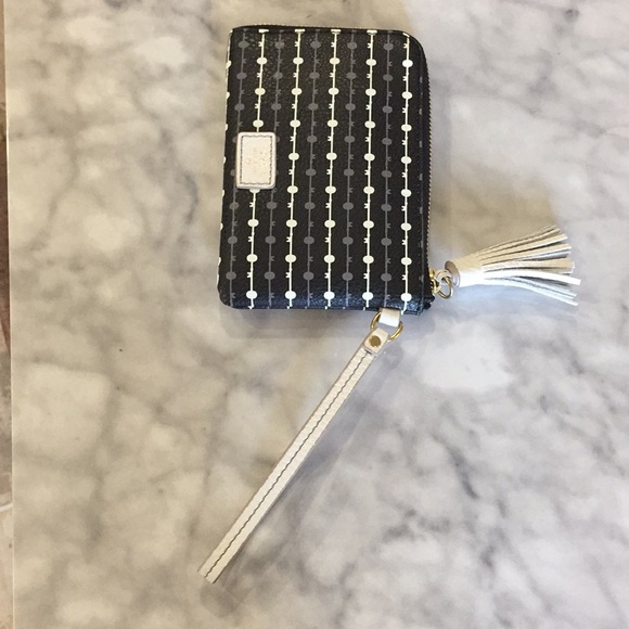 Fossil Tara Wristlet Black Multi/New - Picture 2 of 5
